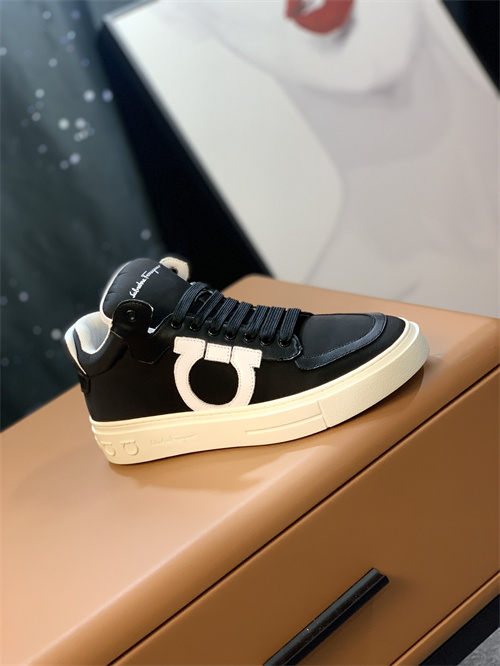 Ferragamo Shoes-M-278