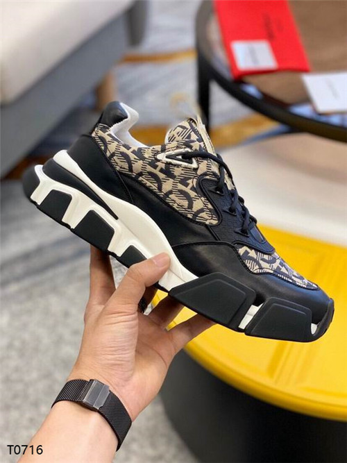 Ferragamo Shoes-M-077