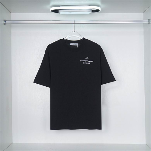 Ferragamo Round neck T-shirt-M-073