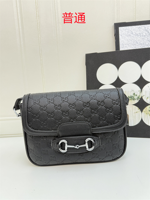 Gucci small bag-0370