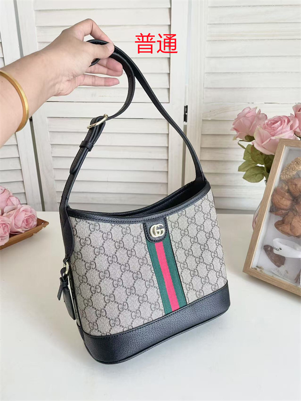 Gucci small bag-0912