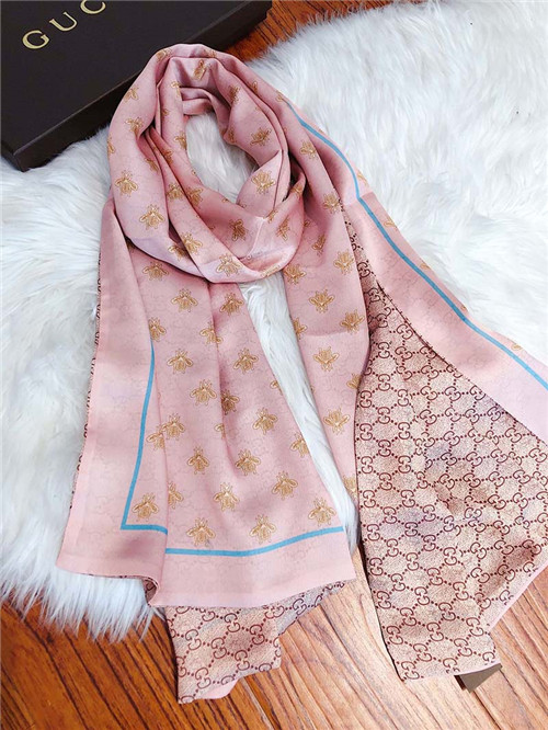 Gucci-Silk Scarf-029