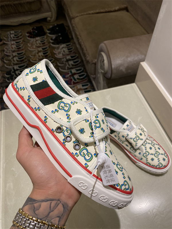 Gucci(AAA)shoes-M/W-1020