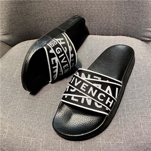 GIVENCHY Sandal-M-007