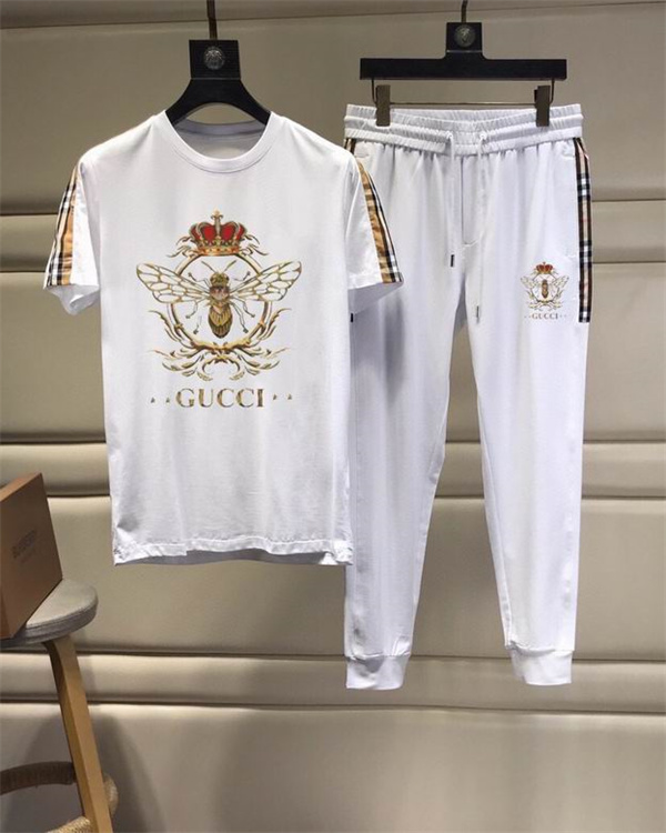 Gucci T-shirt(Suits)-367