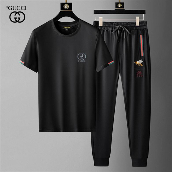 Gucci T-shirt(Suits)-203