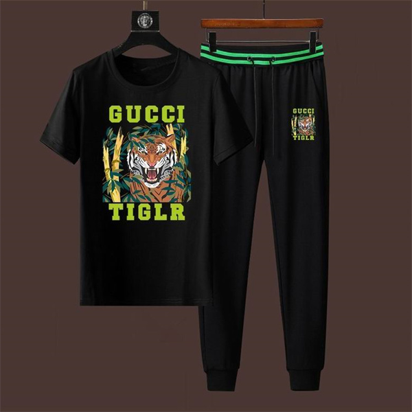 Gucci T-shirt(Suits)-113