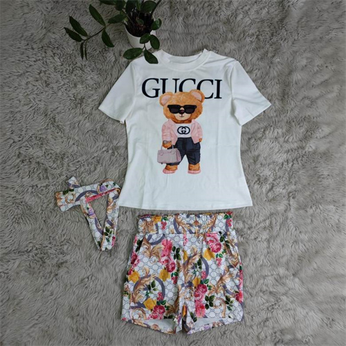 Gucci Suits-W-0113