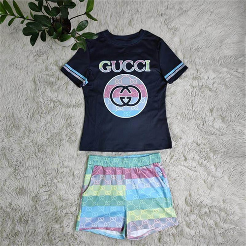 Gucci Suits-W-034