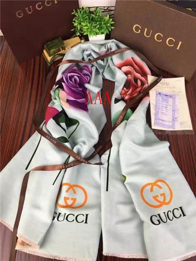 Gucci-Shawl-129