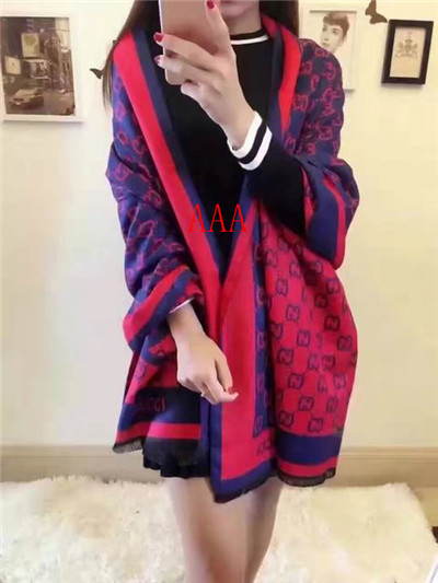 Gucci-Shawl-145