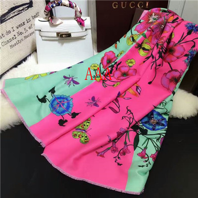 Gucci-Shawl-155