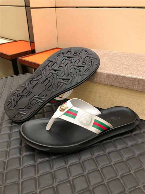 Gucci Sandal(2)-M-348