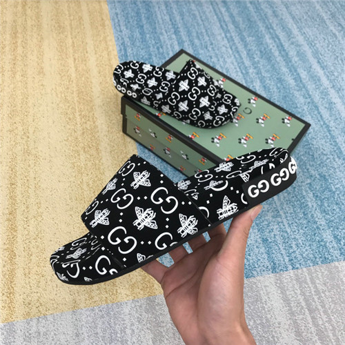 Gucci Sandal(2)-M-205