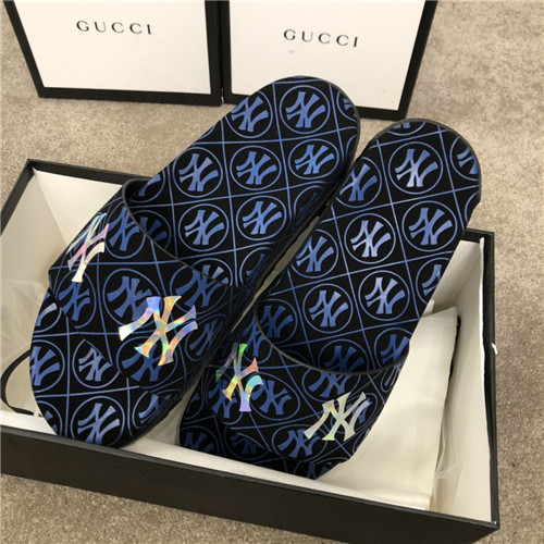 Gucci Sandal(2)-M-213