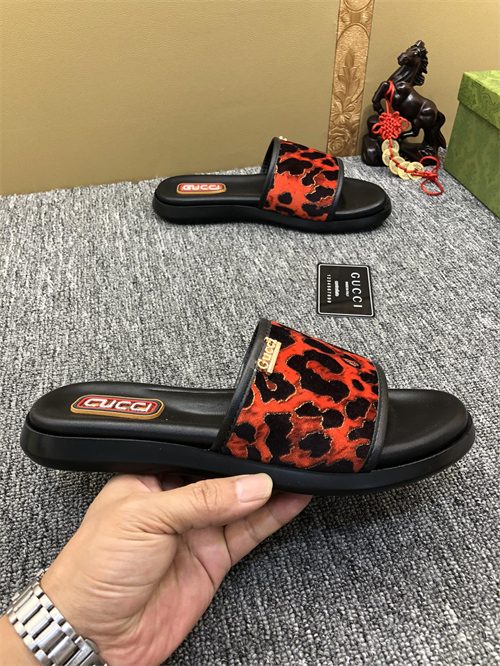 Gucci Sandal-M-266