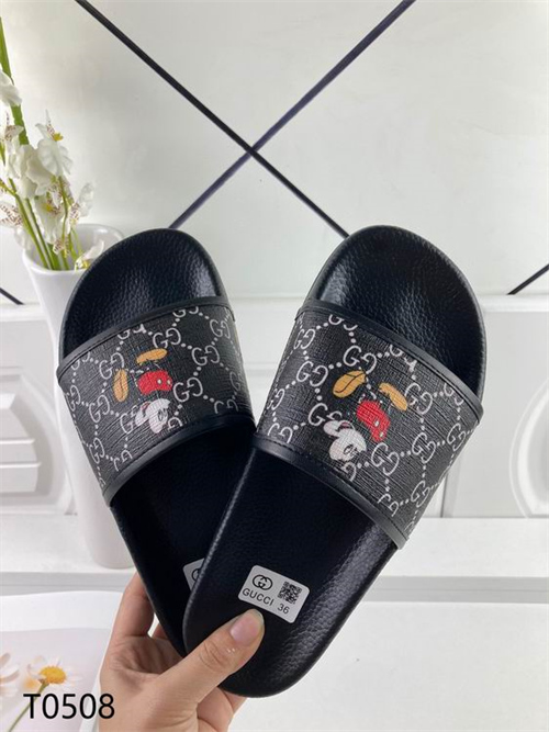 Gucci Sandal-W-249