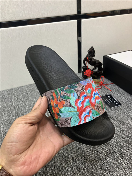 Gucci Sandal(2)-M-030