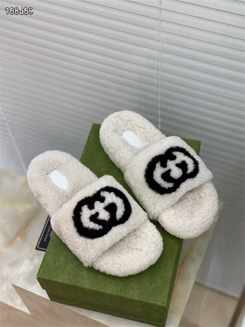 Gucci Sandal(2)-M-446