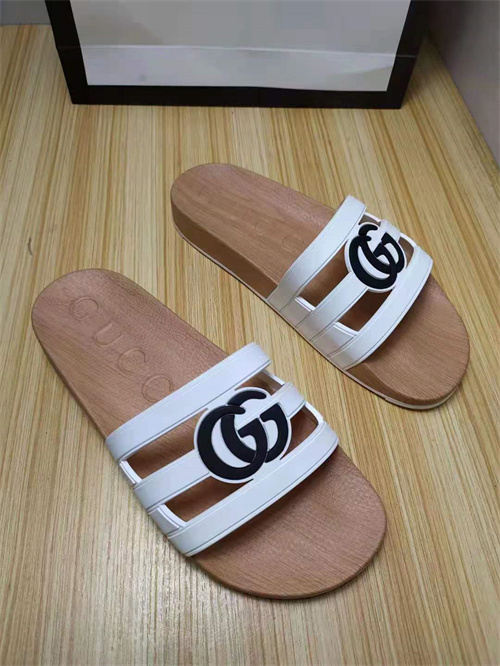 Gucci Sandal-W-406