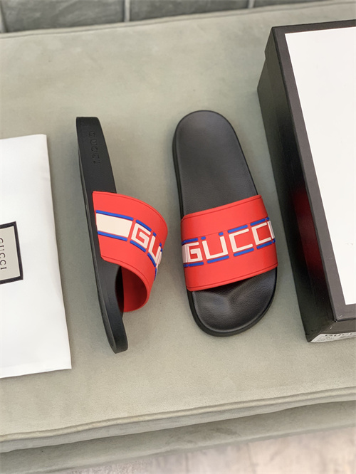 Gucci Sandal(2)-M-536