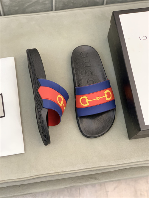 Gucci Sandal(2)-M-557