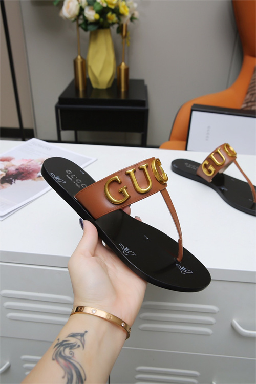 Gucci Sandal(2)-M-633