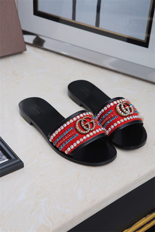 Gucci Sandal-W-527