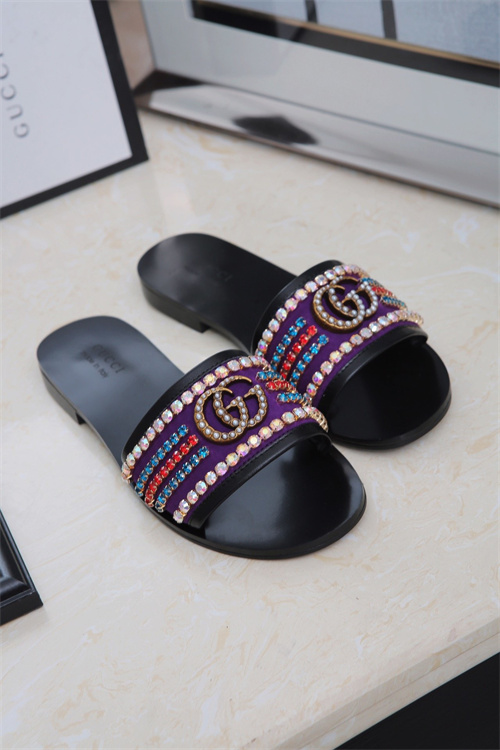 Gucci Sandal-W-528