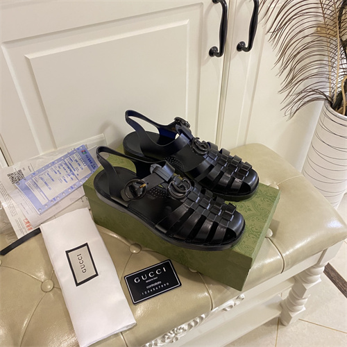 Gucci Sandal(2)-M-683