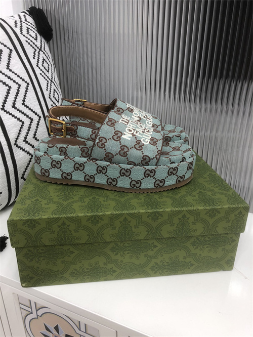 Gucci Sandal(2)-M-691