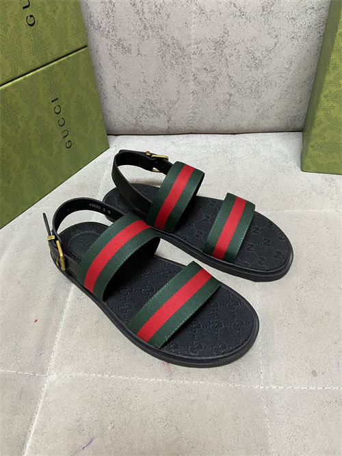 Gucci Sandal-W-688