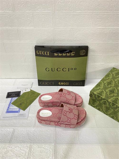 Gucci Sandal(2)-M-809