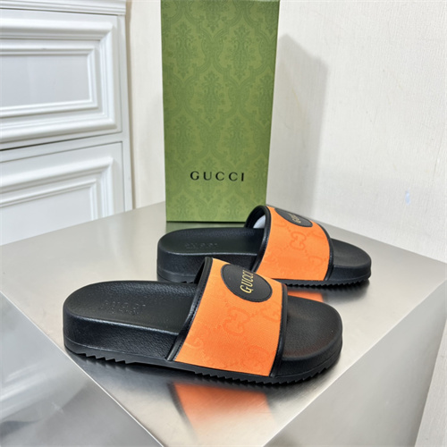 Gucci Sandal(2)-M-824