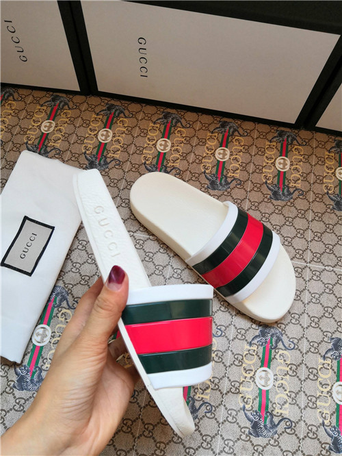 Gucci Sandal-W-085