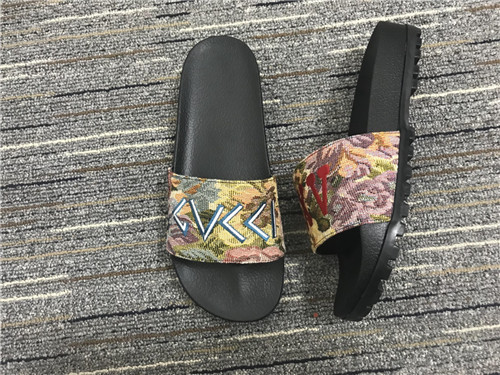 Gucci Sandal(2)-M-091