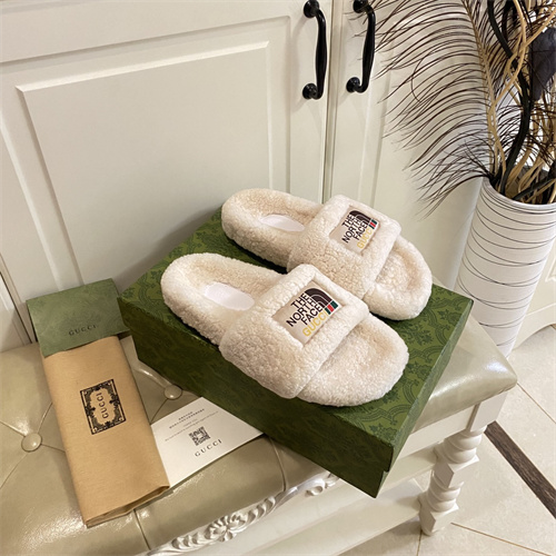 Gucci Sandal(AAA)-W-325