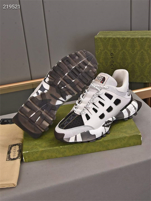 Gucci Clunky Sneaker-152