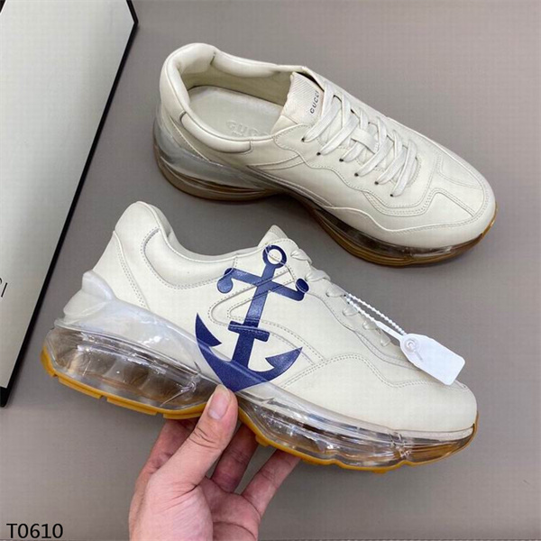 Gucci Clunky Sneaker-028