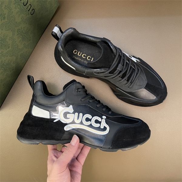 Gucci Clunky Sneaker-331