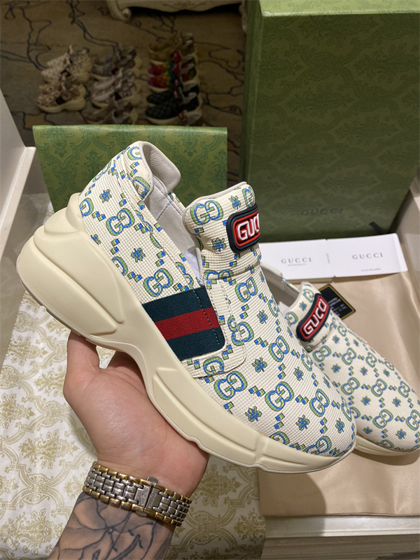 Gucci Clunky Sneaker-336