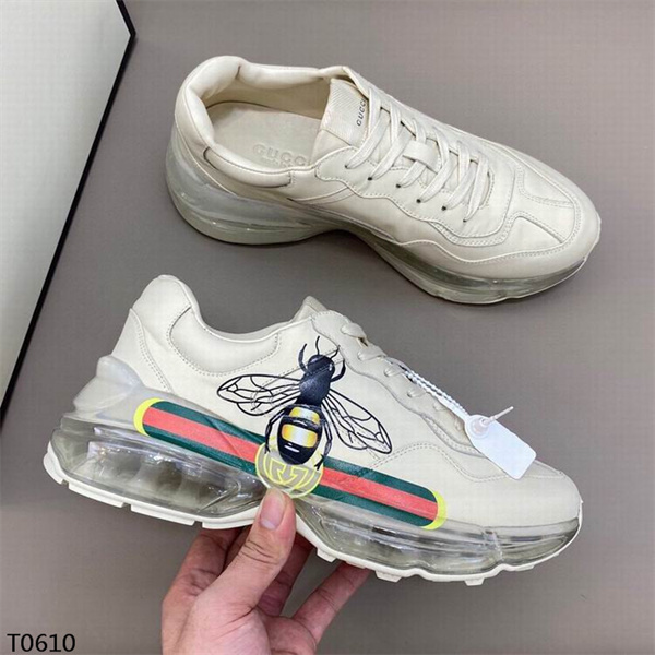Gucci Clunky Sneaker-038