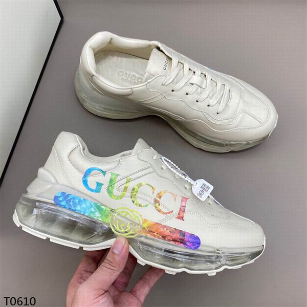 Gucci Clunky Sneaker-042