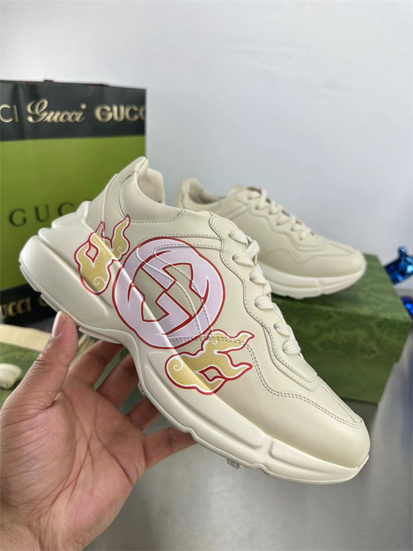 Gucci Clunky Sneaker-0438