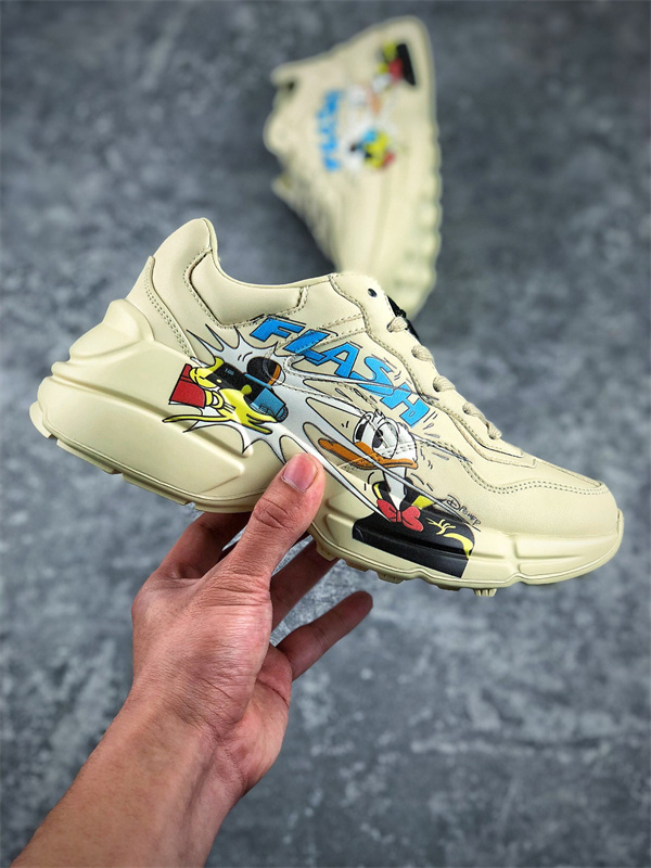 Gucci Clunky Sneaker-065