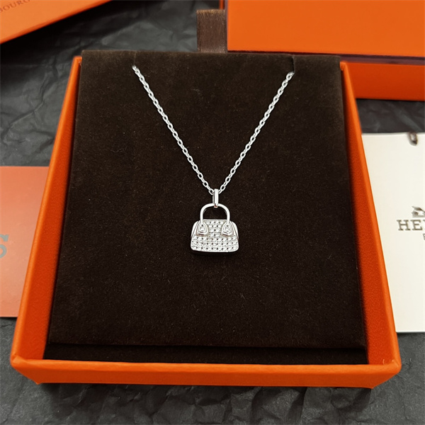 Hermes Necklace-069