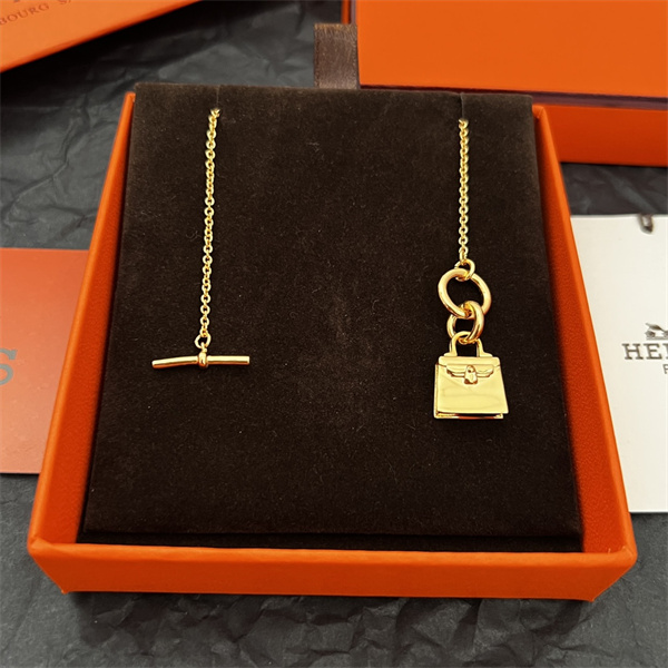 Hermes Necklace-070