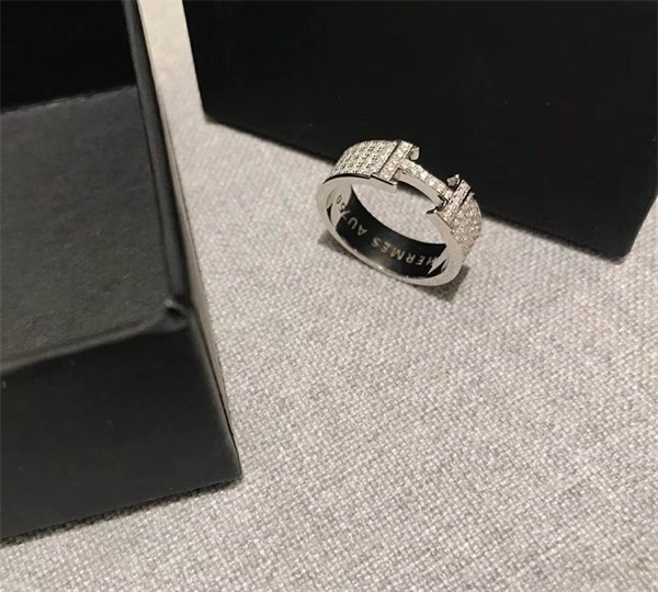 Hermes Rings-003