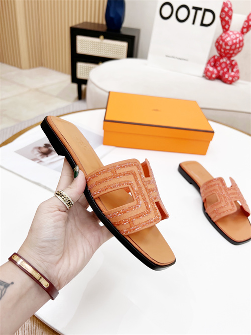 Hermes Sandal-W-211