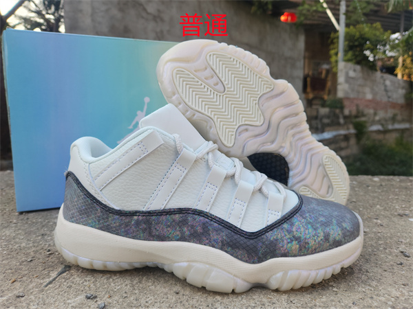 Jordan11-M-0232